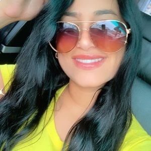 Meet your Posher, Betsy